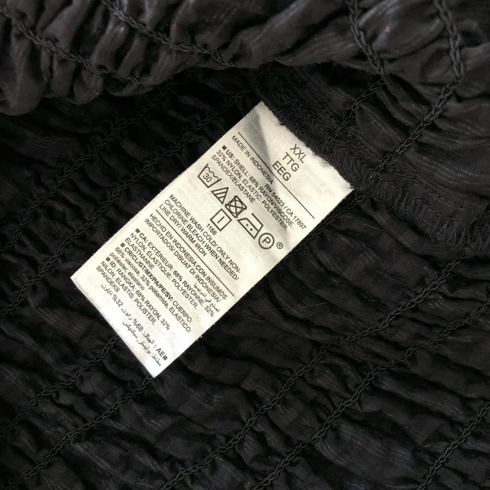 Old Navy chic black
